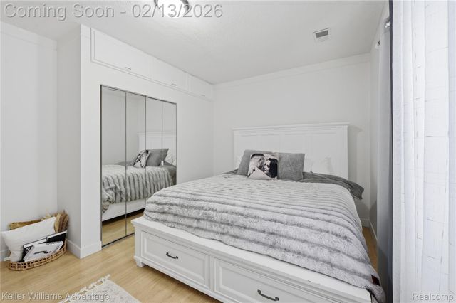 15990 Merriman Road, Livonia, MI 48154