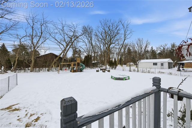 15990 Merriman Road, Livonia, MI 48154