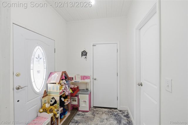 15990 Merriman Road, Livonia, MI 48154