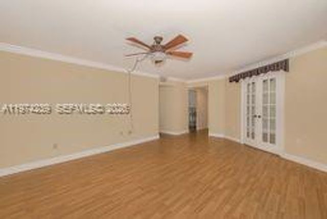 10854 N Kendall Dr 215, Miami, FL 33176