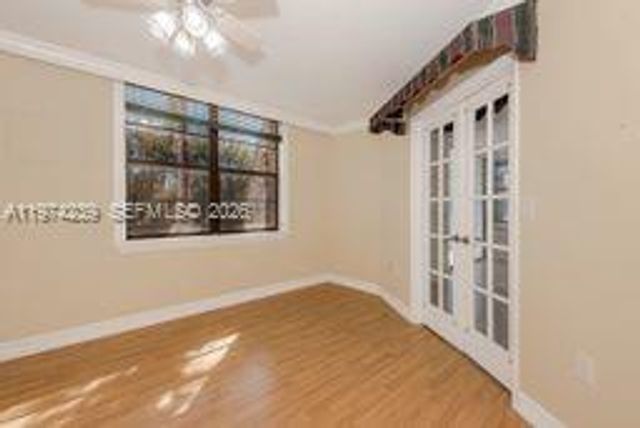 10854 N Kendall Dr 215, Miami, FL 33176