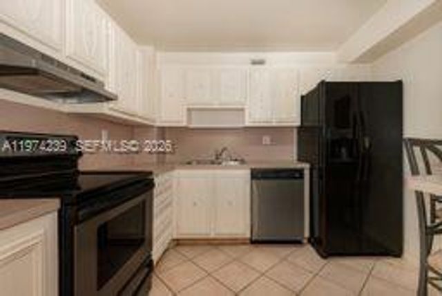 10854 N Kendall Dr 215, Miami, FL 33176