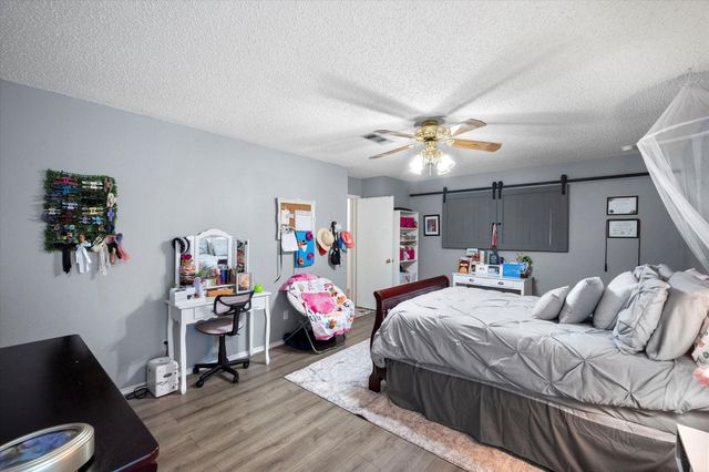 2801 Kempton Drive, Arlington, TX 76001