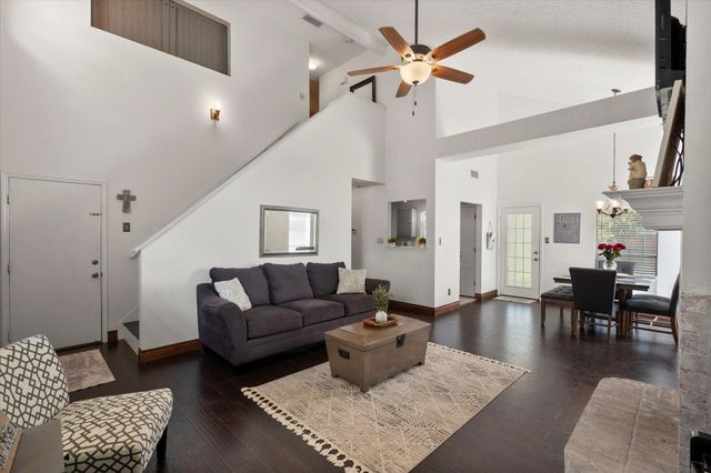 2801 Kempton Drive, Arlington, TX 76001