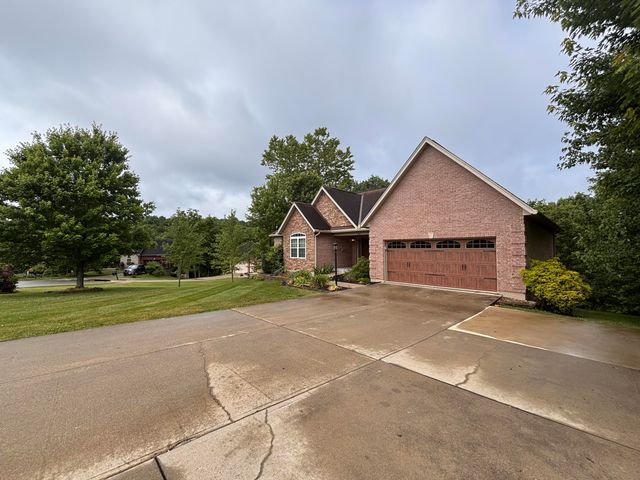 225 Maple Ridge Street, Crittenden, KY 41030