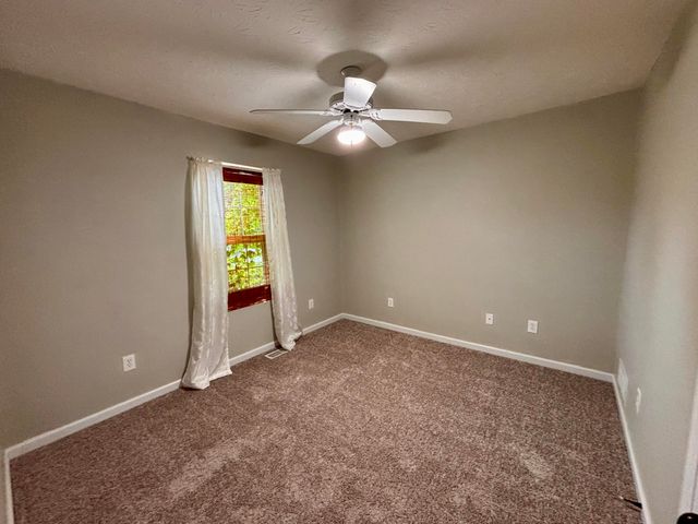 225 Maple Ridge Street, Crittenden, KY 41030