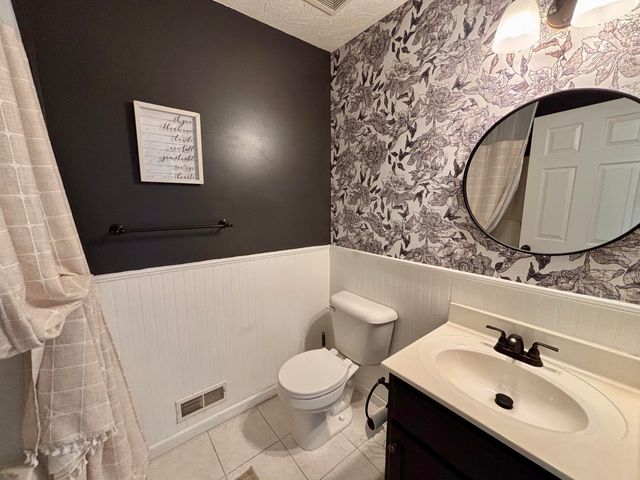 225 Maple Ridge Street, Crittenden, KY 41030