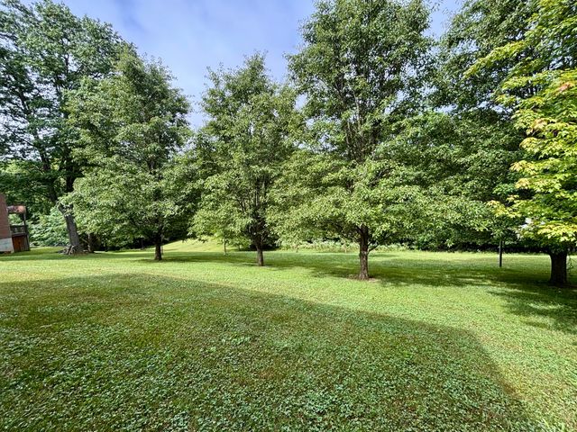 225 Maple Ridge Street, Crittenden, KY 41030