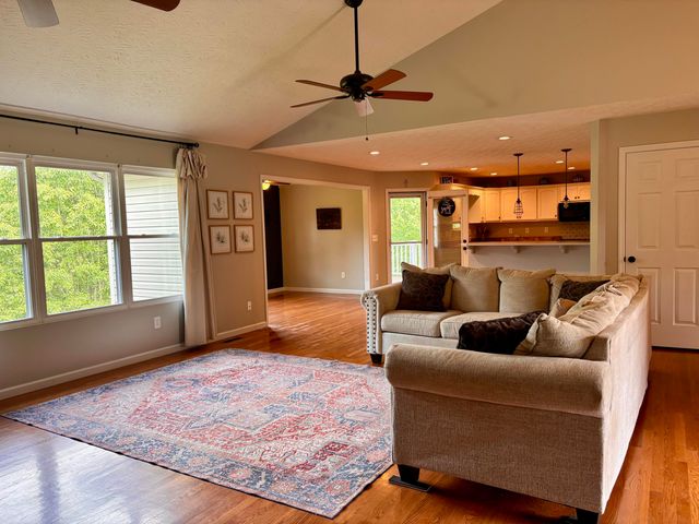 225 Maple Ridge Street, Crittenden, KY 41030