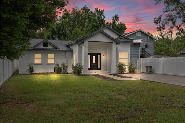 914 E NORTH BAY STREET, Tampa, FL 33603