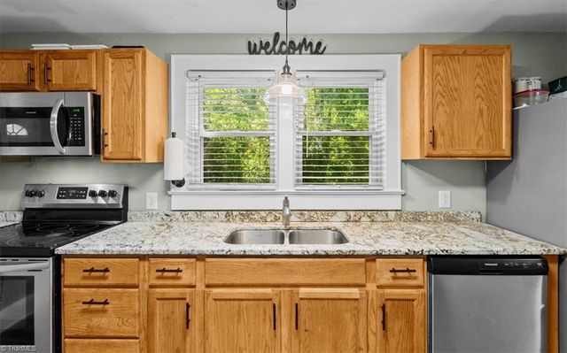 1110 Lawsonville Avenue, Reidsville, NC 27320