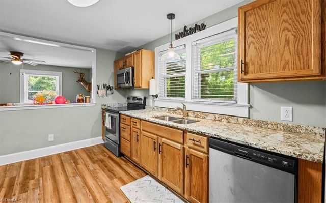 1110 Lawsonville Avenue, Reidsville, NC 27320