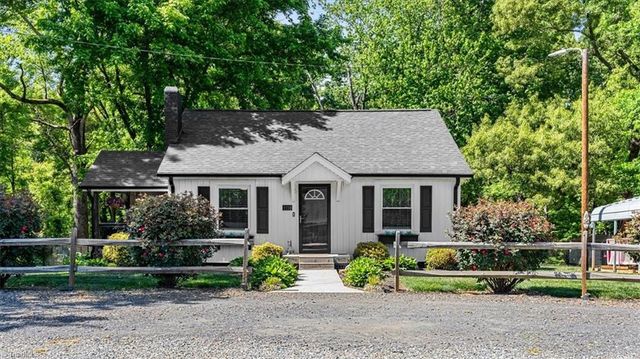 1110 Lawsonville Avenue, Reidsville, NC 27320