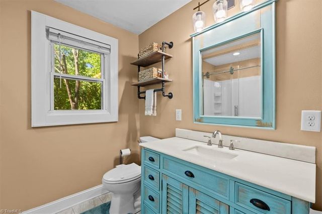 1110 Lawsonville Avenue, Reidsville, NC 27320