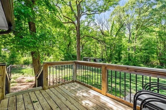 1110 Lawsonville Avenue, Reidsville, NC 27320