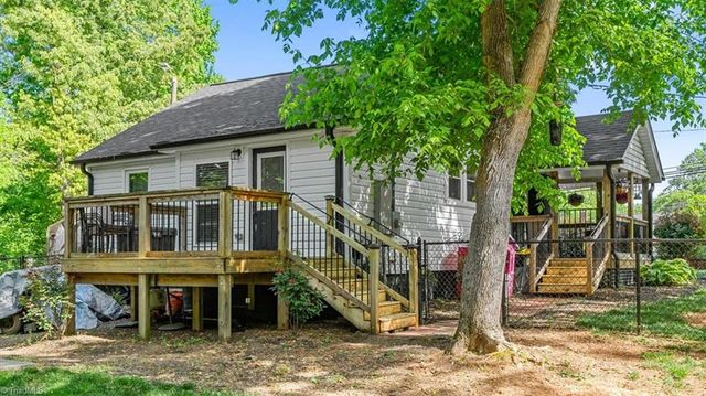 1110 Lawsonville Avenue, Reidsville, NC 27320