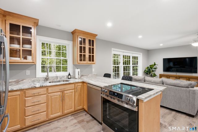 88 Orcutt Drive, Guilford, CT 06437