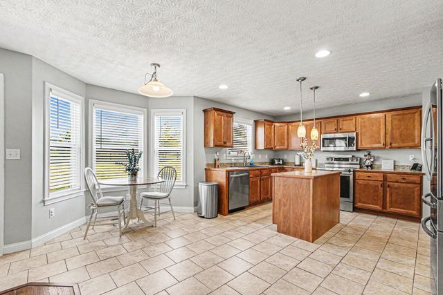 298 La Salle Court, Walton, KY 41094