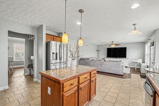 298 La Salle Court, Walton, KY 41094