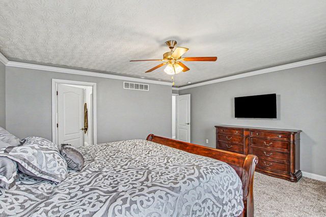 298 La Salle Court, Walton, KY 41094
