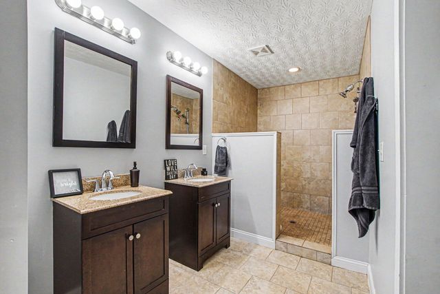 298 La Salle Court, Walton, KY 41094