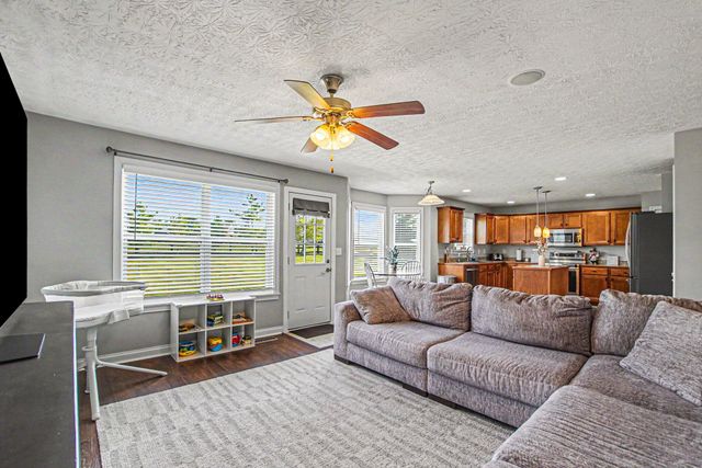 298 La Salle Court, Walton, KY 41094