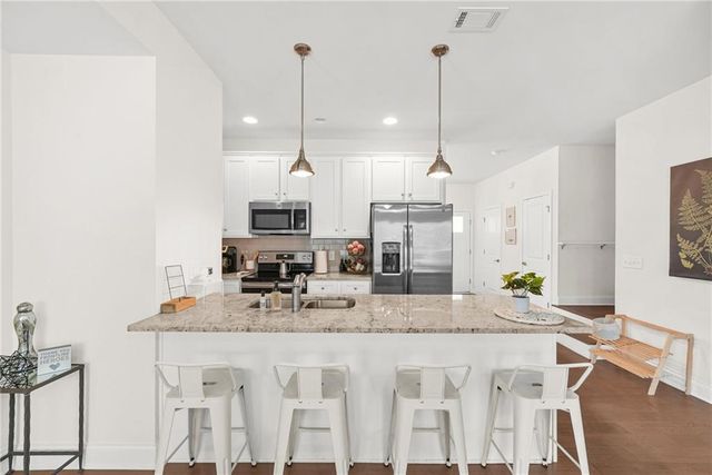 617 Chestnut Street, Hapeville, GA 30354