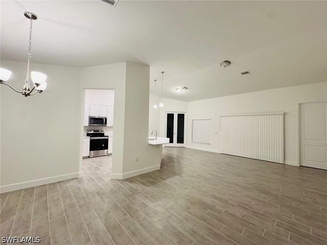 3418 26th ST SW, Lehigh Acres, FL 33976