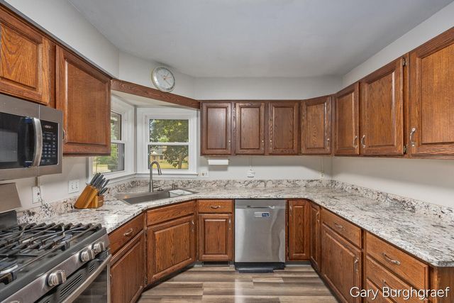 3026 Burton Street, Grand Rapids, MI 49546