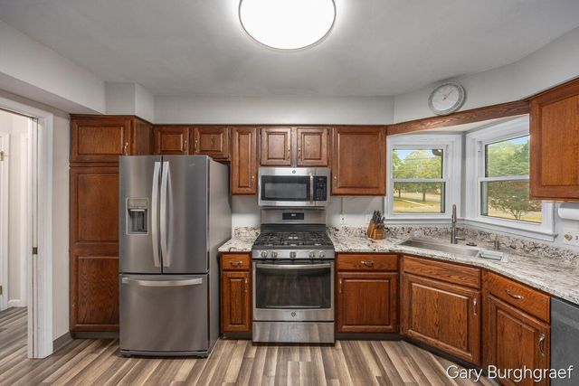 3026 Burton Street, Grand Rapids, MI 49546
