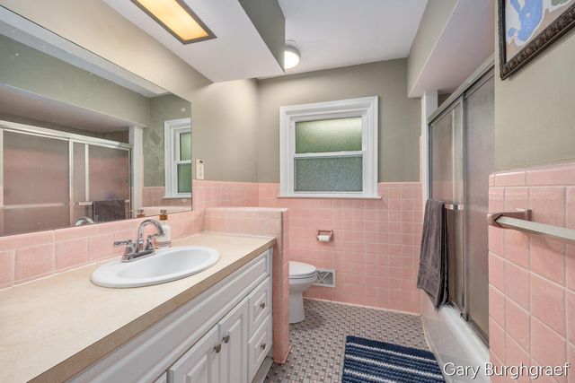 3026 Burton Street, Grand Rapids, MI 49546