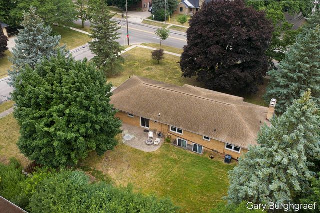 3026 Burton Street, Grand Rapids, MI 49546