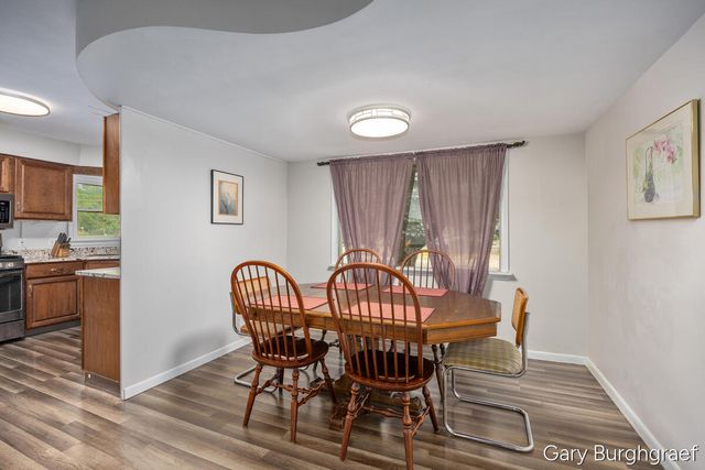 3026 Burton Street, Grand Rapids, MI 49546
