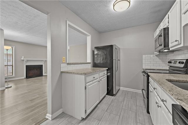 4018 Woodridge Way, Tucker, GA 30084