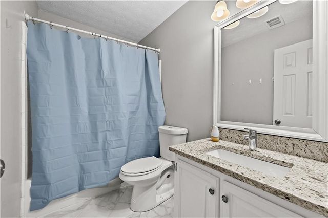 4018 Woodridge Way, Tucker, GA 30084