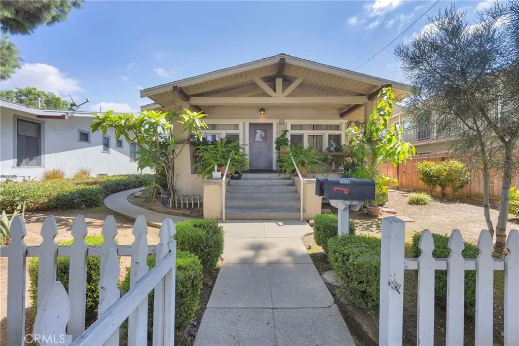 7612 Pickering Avenue, Whittier, CA 90602