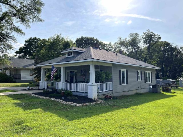 104 Lipscomb Street, Gaffney, SC 29340