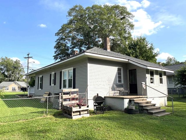 104 Lipscomb Street, Gaffney, SC 29340