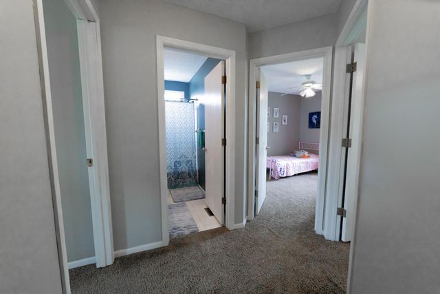 406 Western Dreamer Drive, Delaware, OH 43015