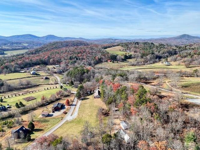 756 Doc Jones Road, Blairsville, GA 30512