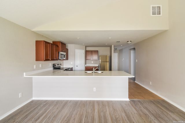 6414 Fall Meadow, San Antonio, TX 78222