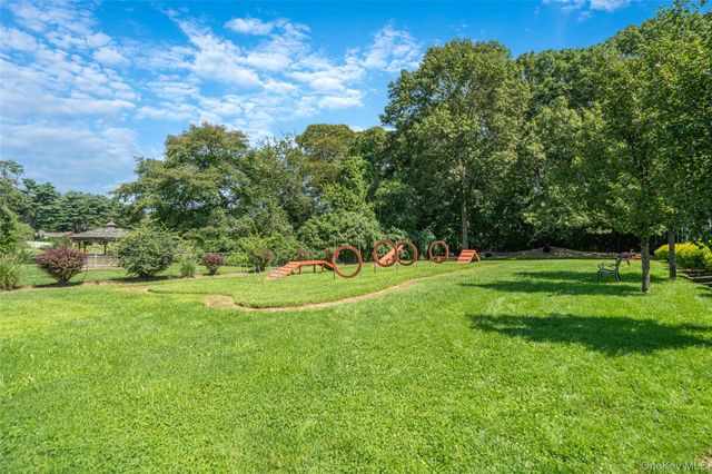 78 Artist Lake Drive, Middle Island, NY 11953