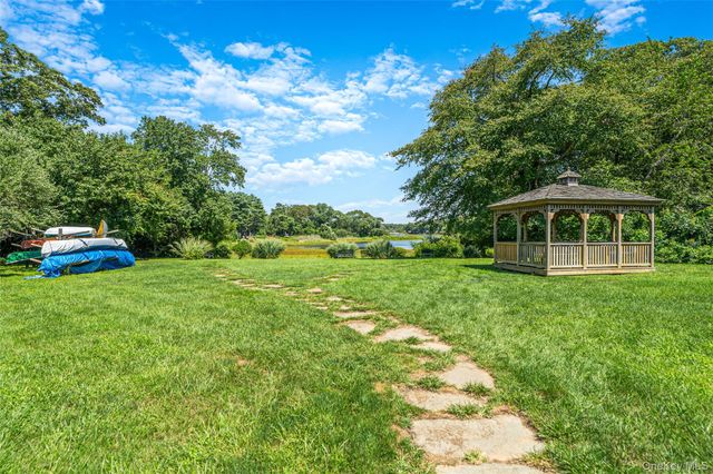 78 Artist Lake Drive, Middle Island, NY 11953