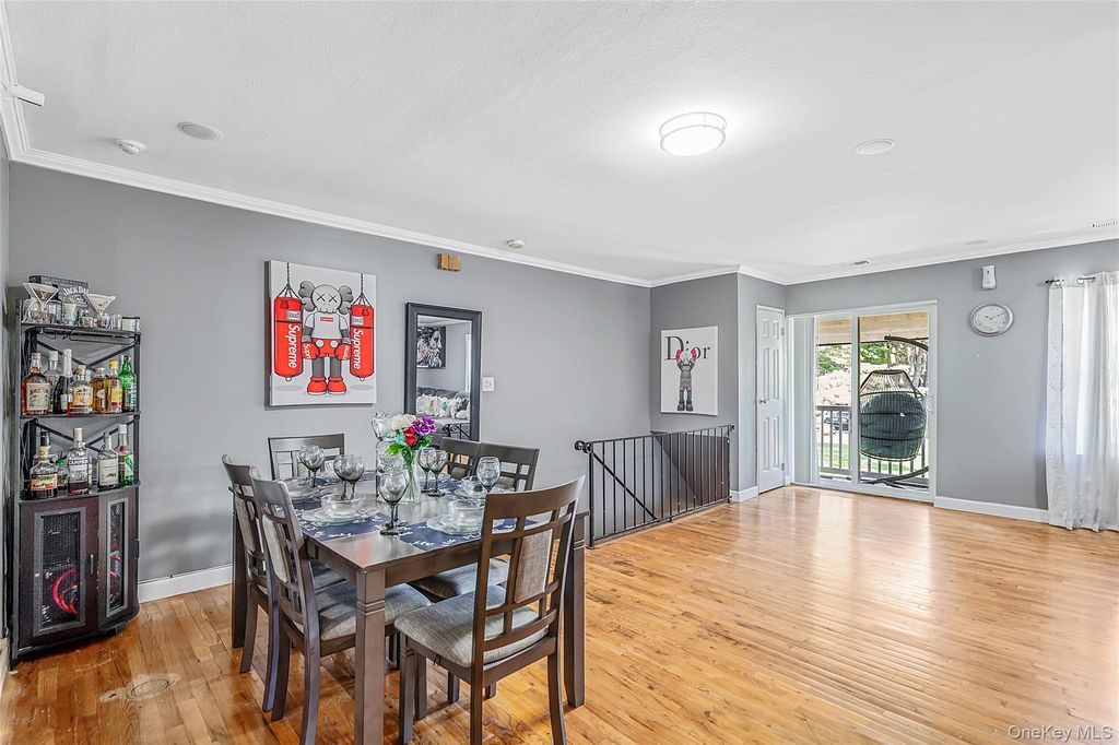 78 Artist Lake Drive, Middle Island, NY 11953 — photo 4