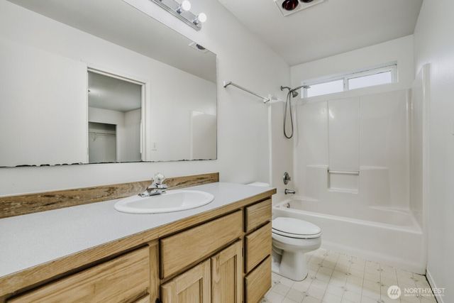 5707 130th Place NE, Marysville, WA 98271