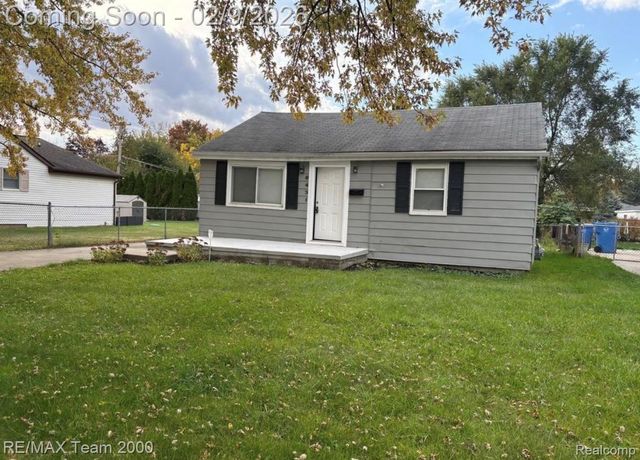 6431 Centralia Street, Dearborn Heights, MI 48127