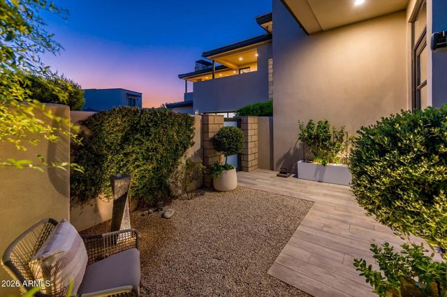 6403 N LOST DUTCHMAN Drive, Paradise Valley, AZ 85253