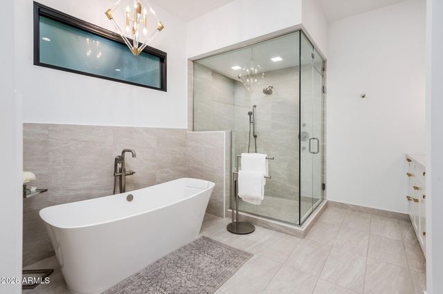 6403 N LOST DUTCHMAN Drive, Paradise Valley, AZ 85253