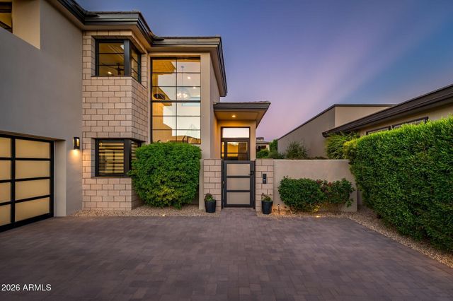 6403 N LOST DUTCHMAN Drive, Paradise Valley, AZ 85253