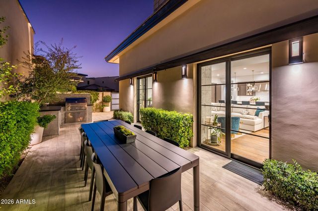 6403 N LOST DUTCHMAN Drive, Paradise Valley, AZ 85253